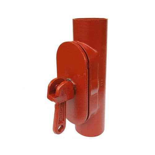 Ревизия чугунная SML Ду 100 с замком с перекидным рычагом без раструба